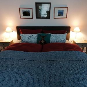 Deluxe Zimmer mit Kingsize-Bett